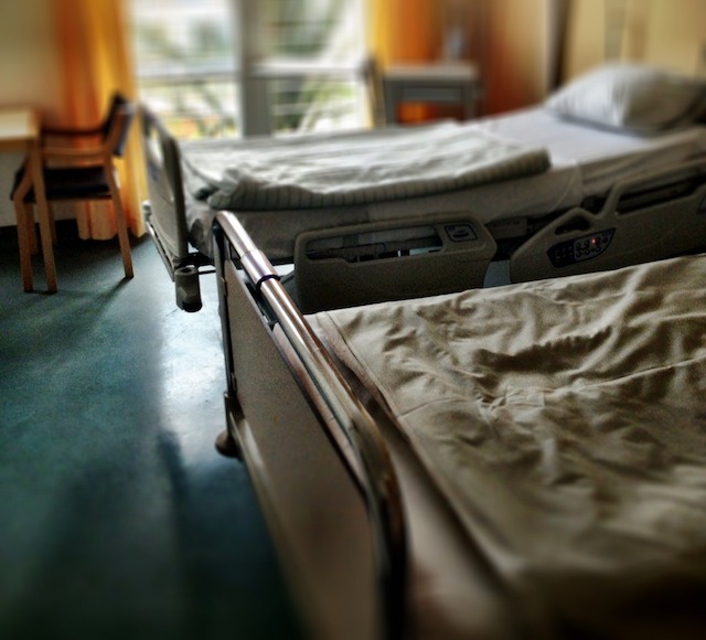 Das Schwein in mir. Oder: Schwein gehabt? Über Operationen und Medikamente.