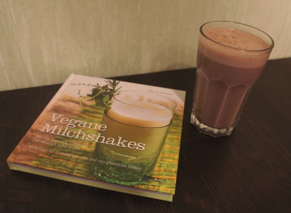 Buchtipp: Vegane Milchshakes von María del Mar Gómez
