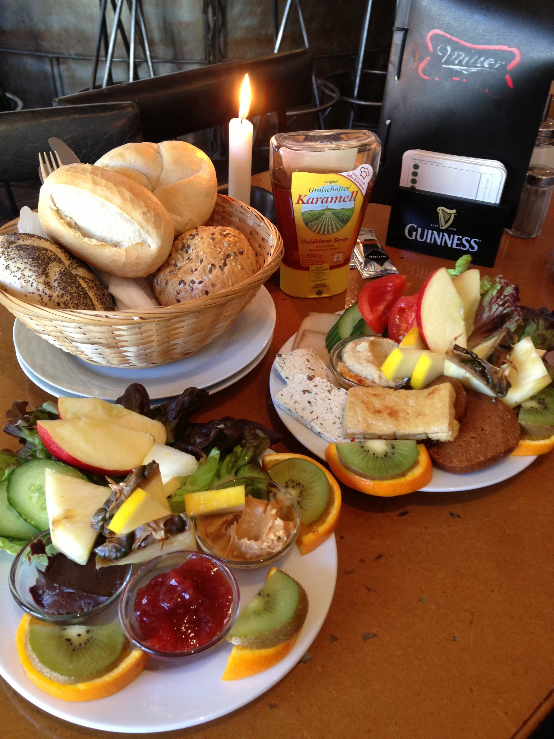 Vegan in Hamburg: Frühstücken im Café Miller
