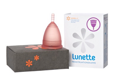 Reine Frauensache: Lunette Menstruationskappen