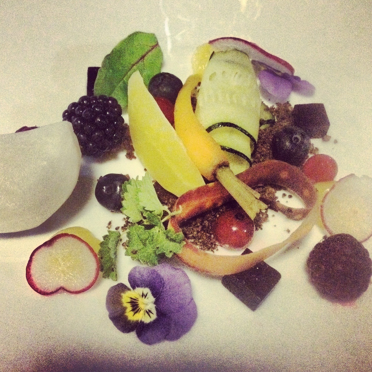 Das ganz besondere vegane 6-Gänge Menü im Glass in Berlin