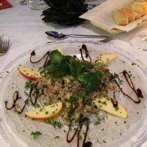 Veganes Candlelight Dinner im Kaffeehaus/Restaurant Unikum in Bad Schönborn