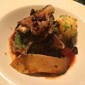 Margarete in Frankfurt: The Place to be an Sonntagen!