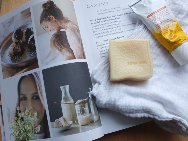 Alicia Silverstone the kind mama