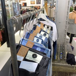 „Für viele ist vegane Mode ´Fashion ohne Tier-Substanzen´. Für uns ist es viel mehr.“ Interview mit Mimi Sewalski von Avocadostore.de