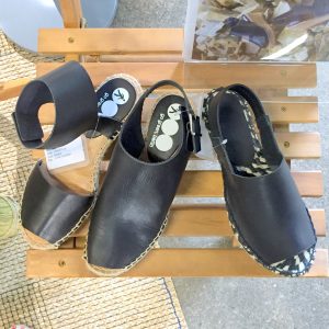 „Für viele ist vegane Mode ´Fashion ohne Tier-Substanzen´. Für uns ist es viel mehr.“ Interview mit Mimi Sewalski von Avocadostore.de