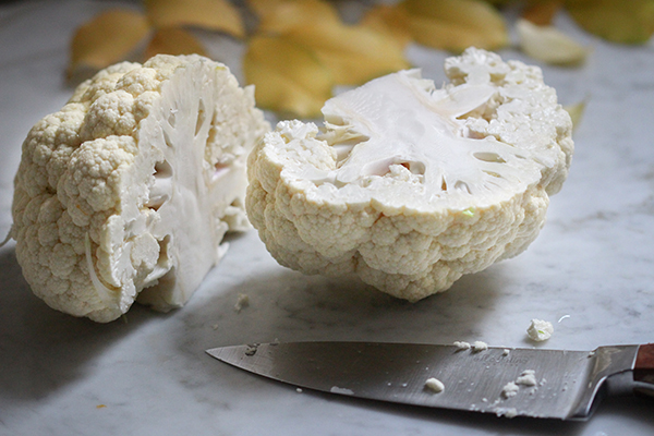 Blumenkohl halbieren