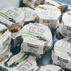 Danke an 30.000 Facebook-Fans