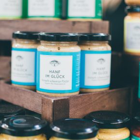 Danke an 30.000 Facebook-Fans