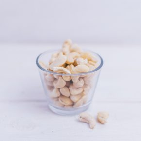 Veganen Aufstrich selber machen – mit nur 7 Zutaten