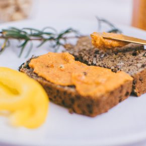 Veganen Aufstrich selber machen