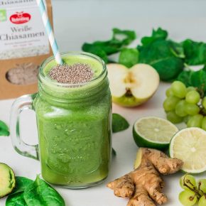 Keimling Entsafter Saft mit Chia