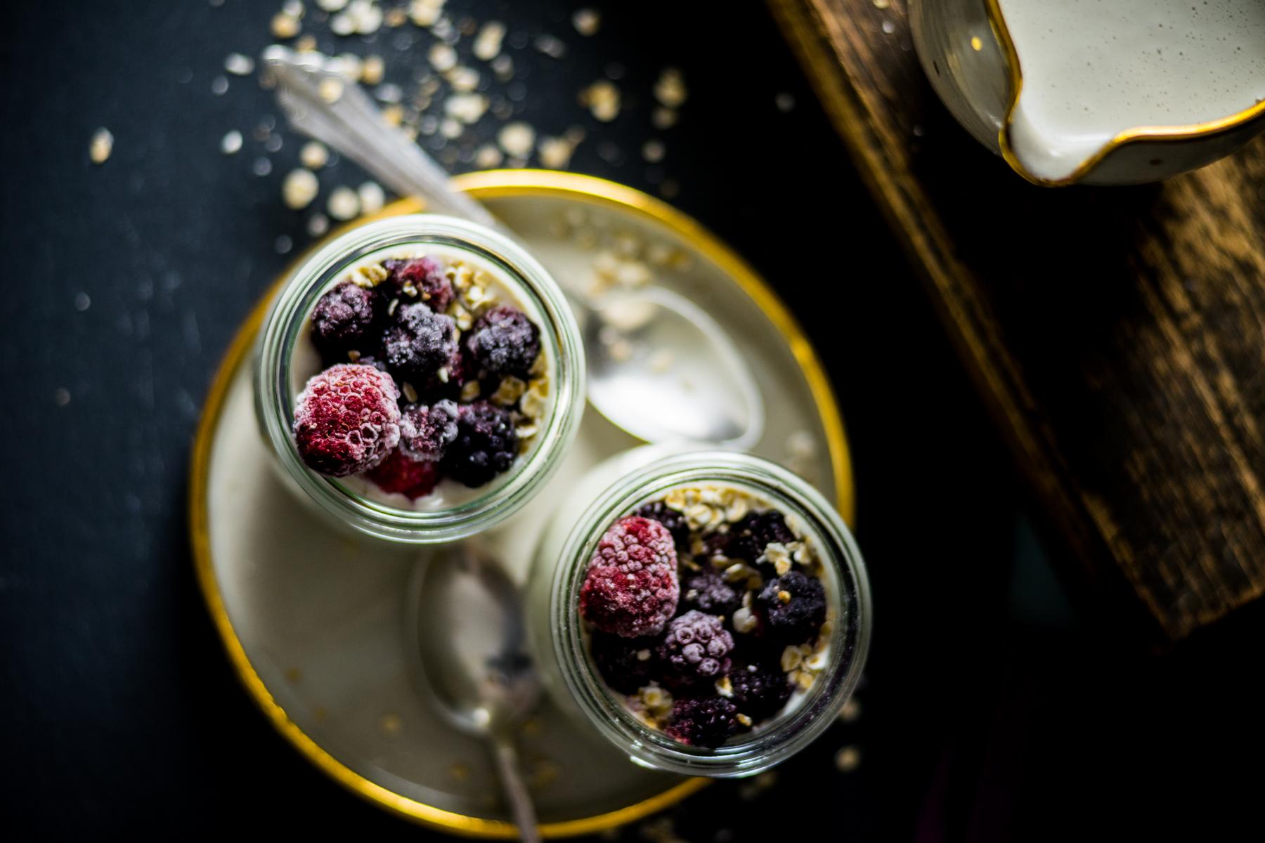 In drei Schritten zu einem kraftvollen Start in den Tag + vegane Rezepte für ein Power-Frühstück