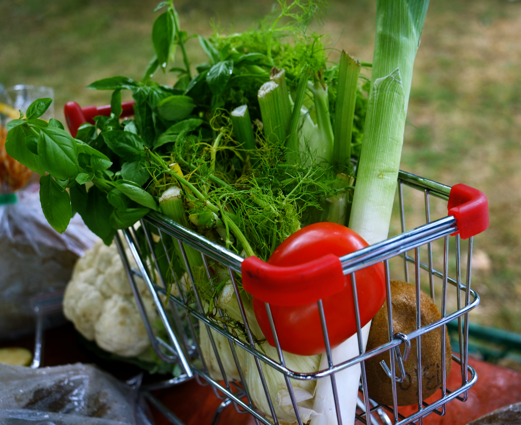 Foodsharing so geht's_gerettete Lebensmittel Stand