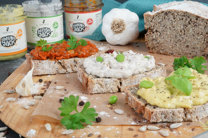 glutenfreiesBrot_mit_Jackfruit_Aufst