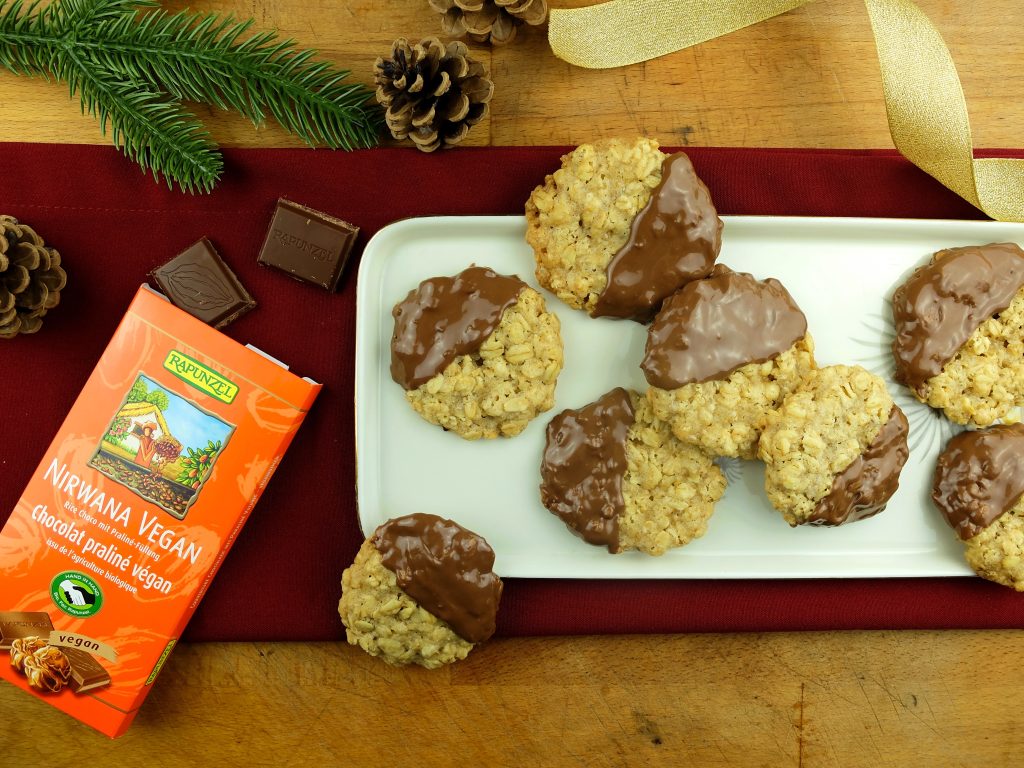 Knusprige Haferkekse mit Schokolade von Rapunzel
Weihnachtsplätzchen
Vegane Plätzchen 