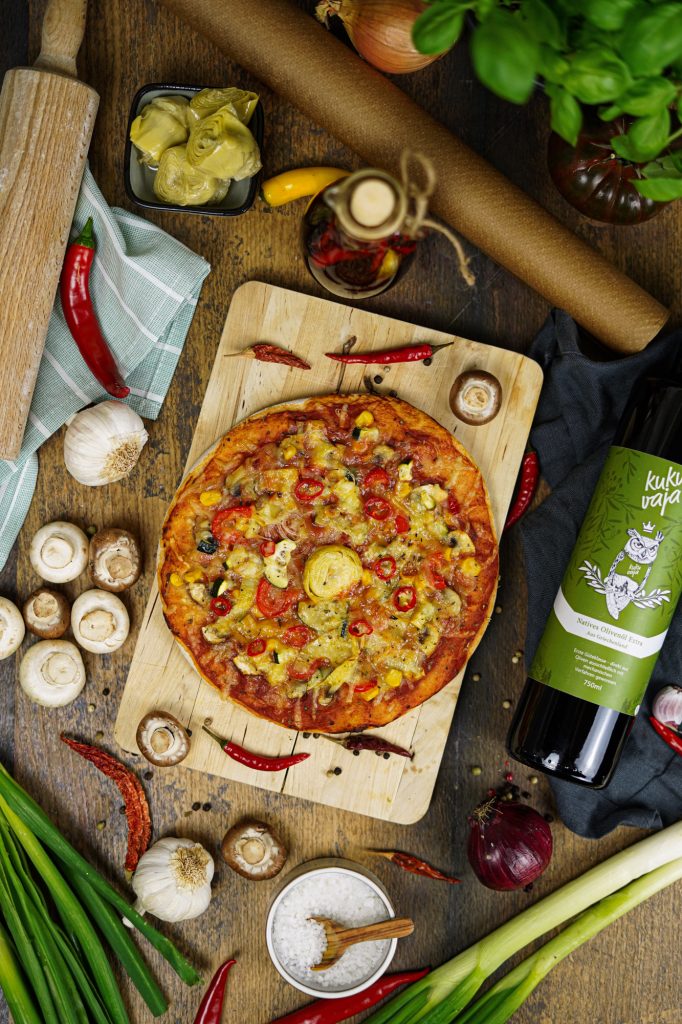 vegane Pizza mit Chiliöl