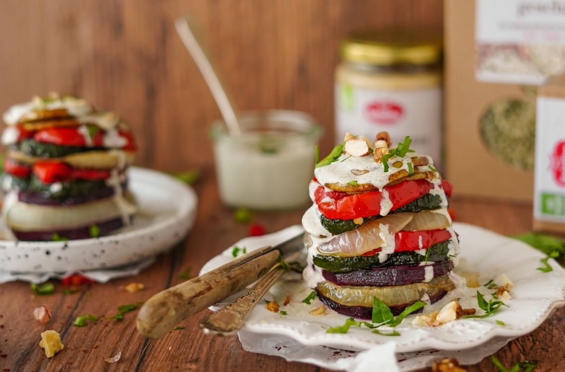 Gemüse-Obst-Türmchen mit Mandeln | Esra Tok