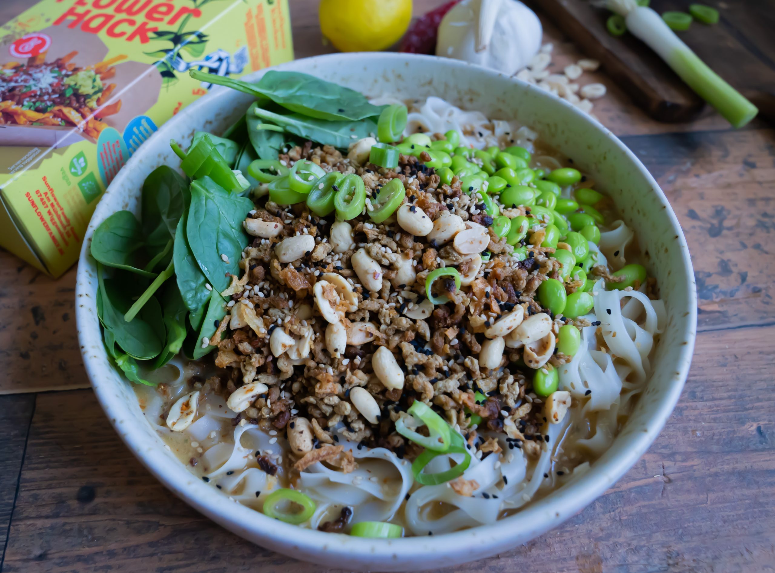 Tantanmen Ramen Suppe mit sunflowerHACK