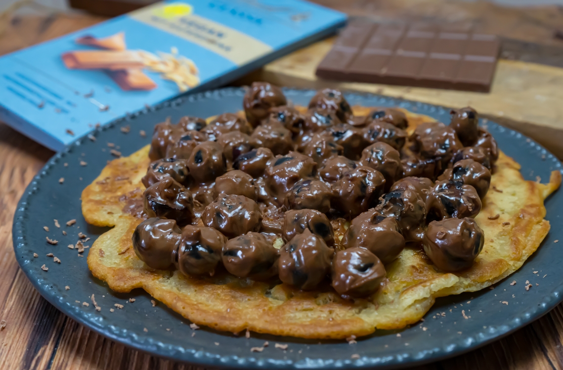 vegane Pfannnkuchen mit Schokolade und Heidelbeeren_vantastic Foods-2